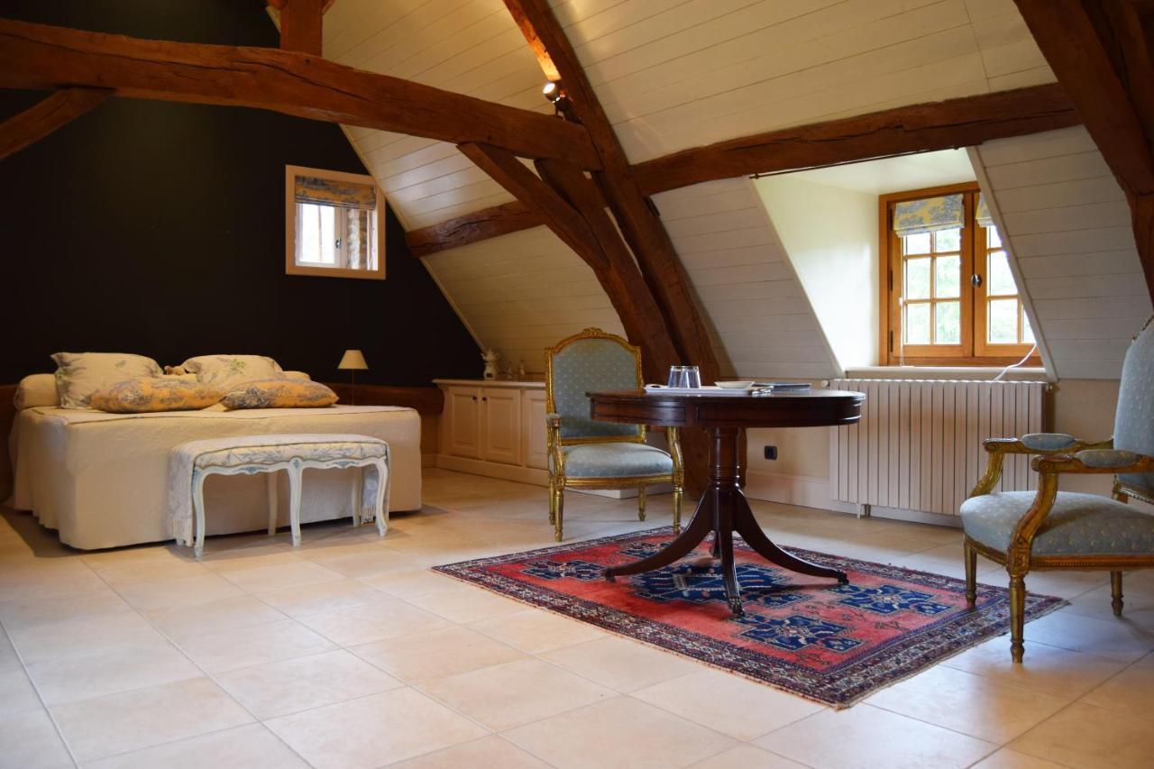 La Rocheliere Bed and Breakfast Bresse-sur-Grosne Εξωτερικό φωτογραφία
